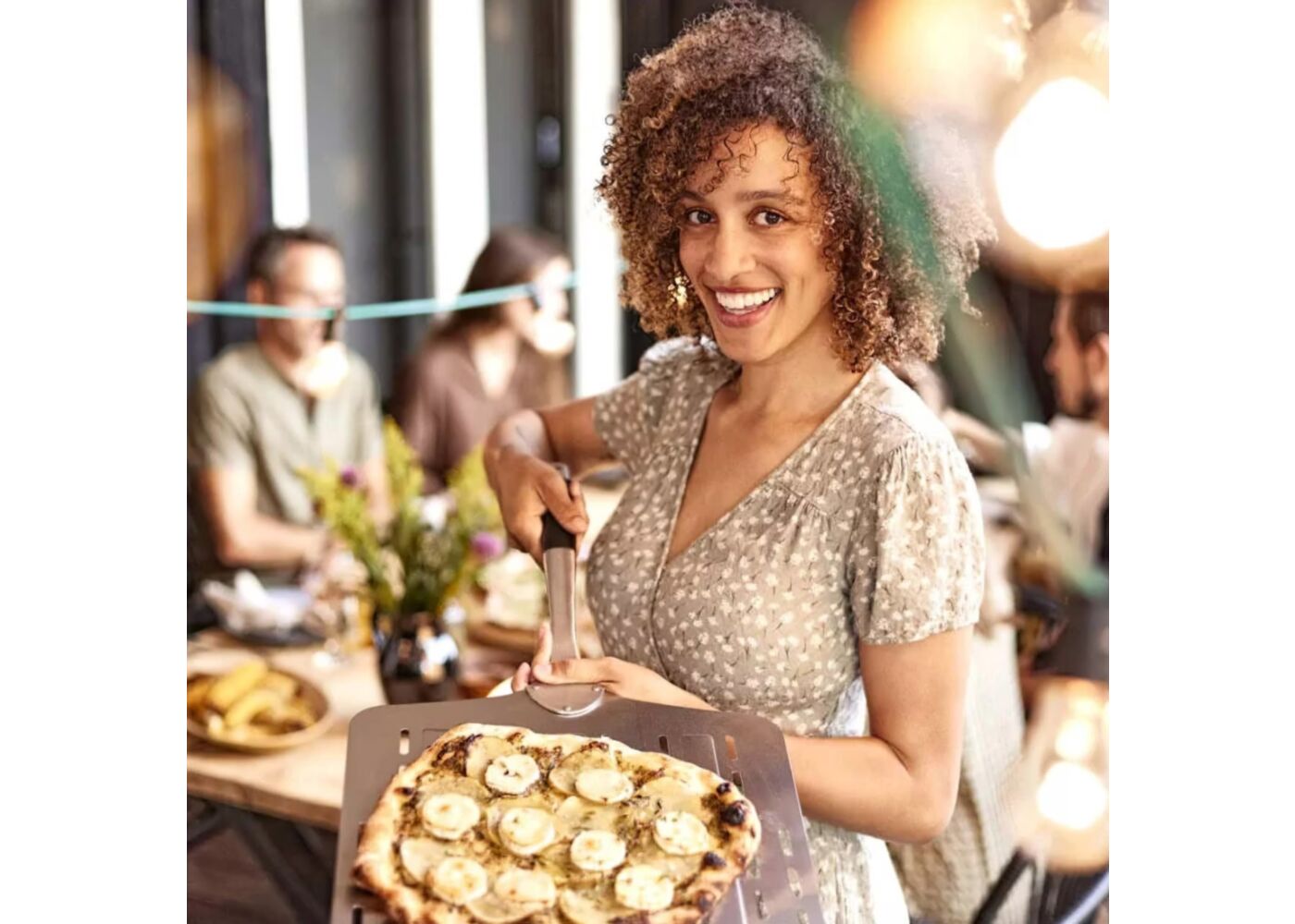 Cozze - Pizzaschep met Gaatjes Aluminium 66 cm - Afbeelding 2